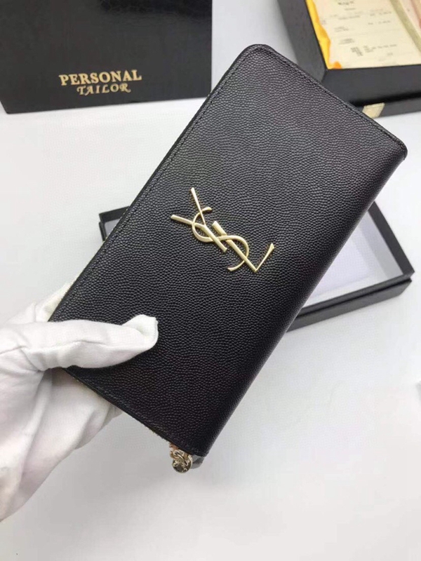 イヴサンローラン財布正面デザイン